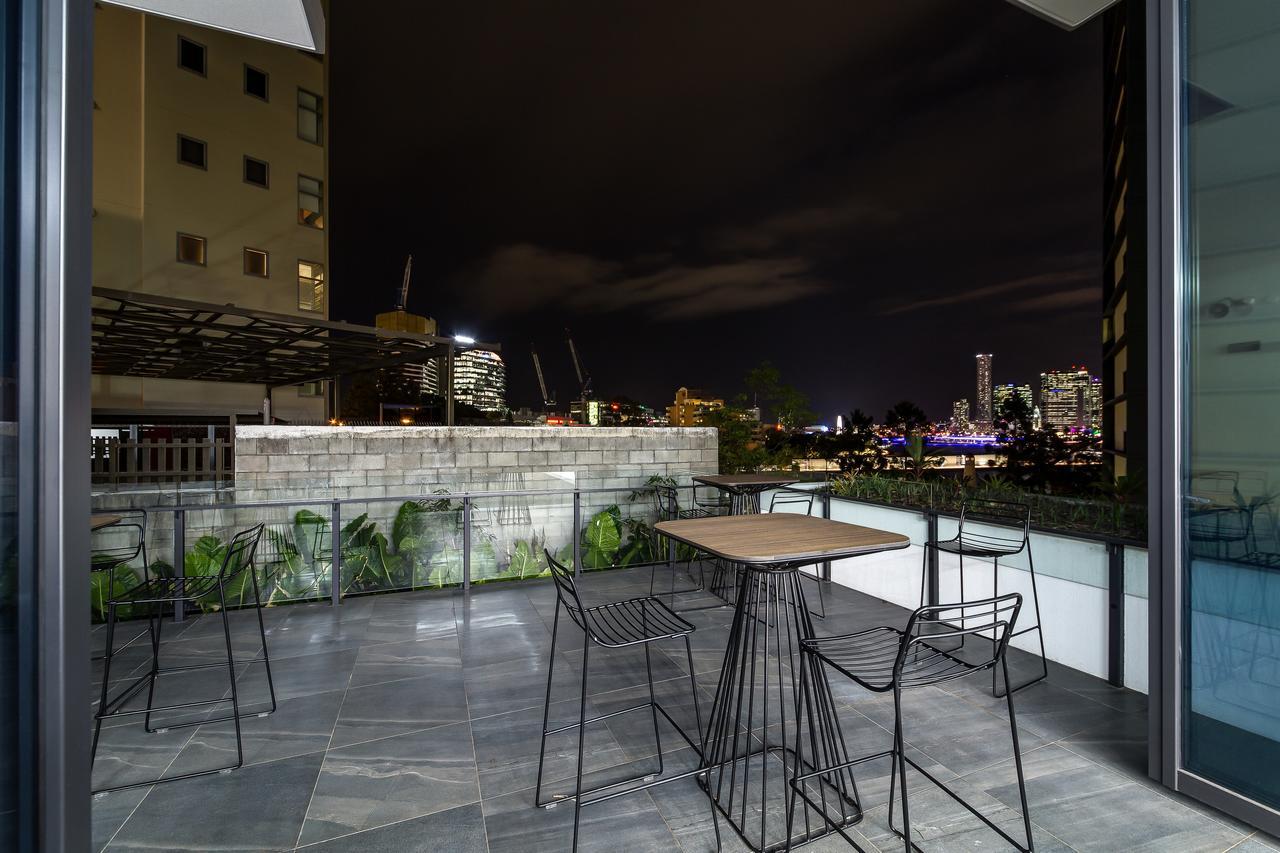 Courtyard By Marriott Brisbane South Bank Hotel Exterior foto