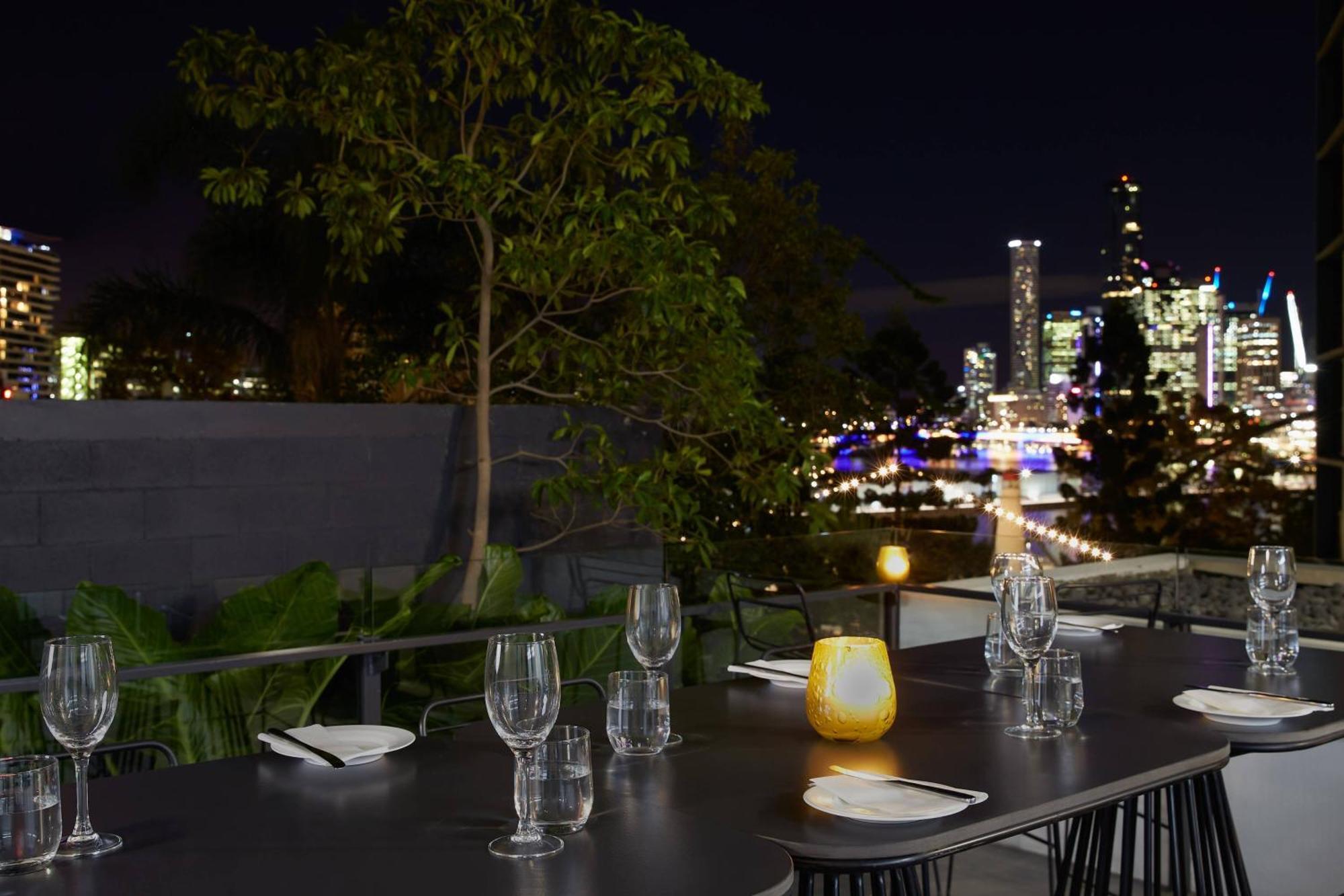 Courtyard By Marriott Brisbane South Bank Hotel Exterior foto